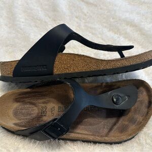 Birkenstock Women's Black Thong Sandals